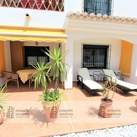 PUEBLO DEL PARQUE 3- Terraza, jardín, barbacoa y piscina Benalmádena Exterior foto