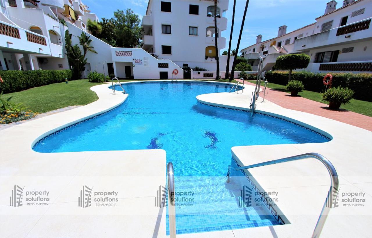 PUEBLO DEL PARQUE 3- Terraza, jardín, barbacoa y piscina Benalmádena Exterior foto