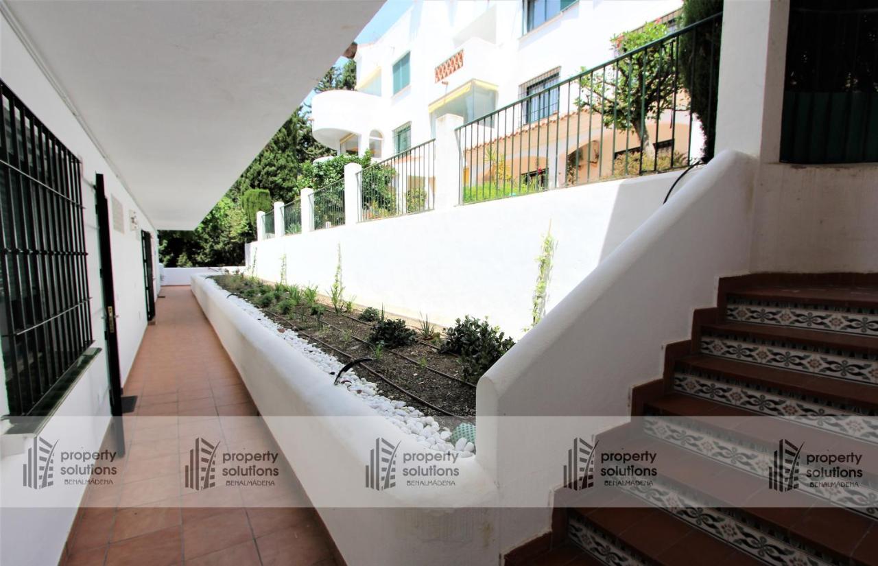PUEBLO DEL PARQUE 3- Terraza, jardín, barbacoa y piscina Benalmádena Exterior foto