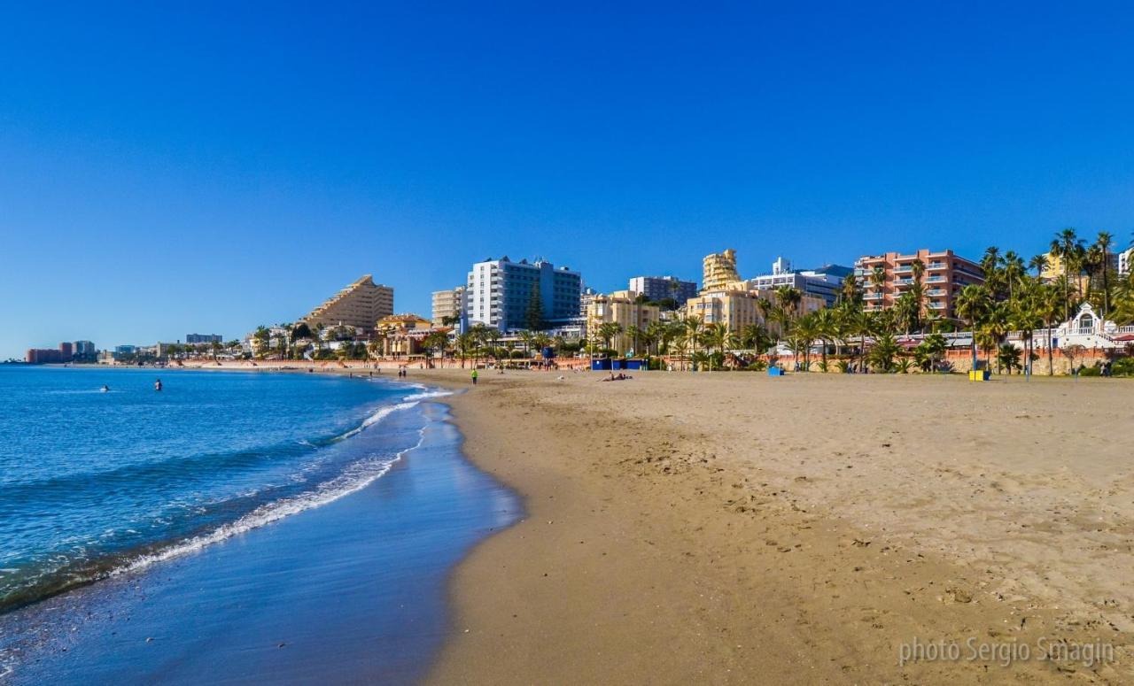 PUEBLO DEL PARQUE 3- Terraza, jardín, barbacoa y piscina Benalmádena Exterior foto